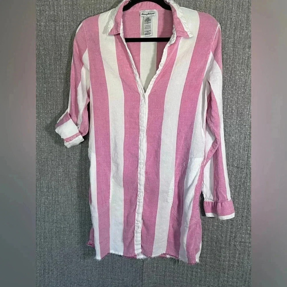 Tommy Bahama women’s size XS pink & white striped tunic button-down Long Sleeve - Picture 1 of 8